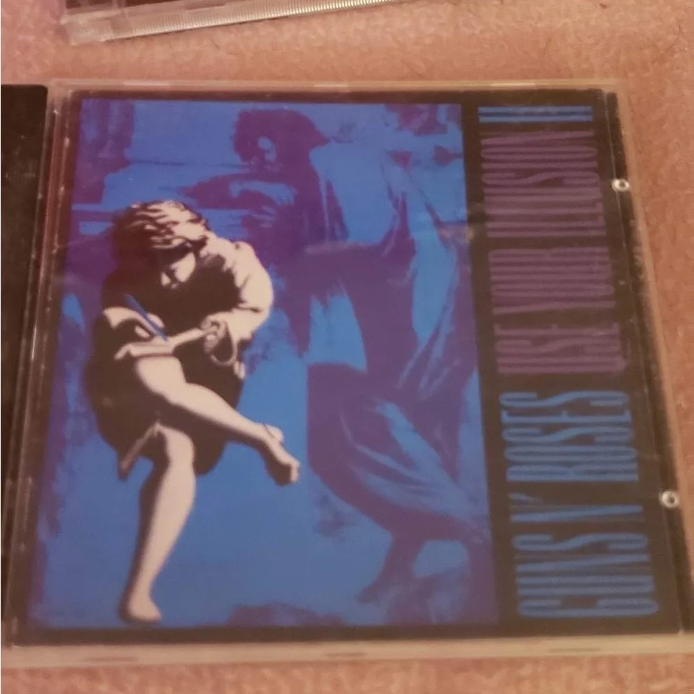GUNS N ROSES CD - Picture 1 of 2
